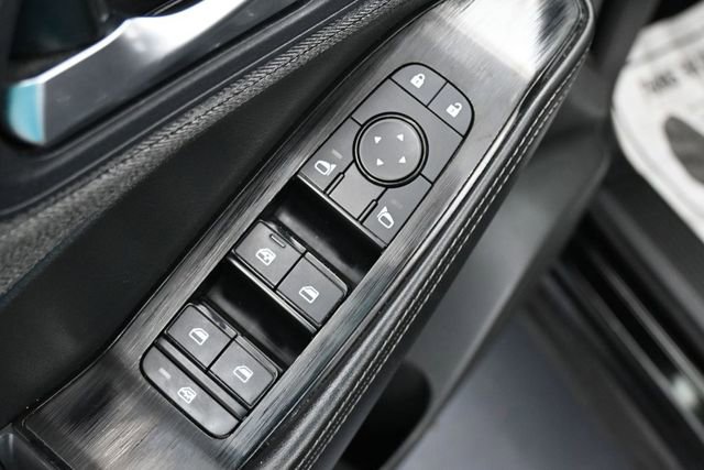 Used 2023 Nissan Rogue SV AWD/4WD image 14