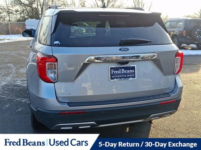 Certified 2022 Ford Explorer XLT w/ Equipment Group 202A image 6