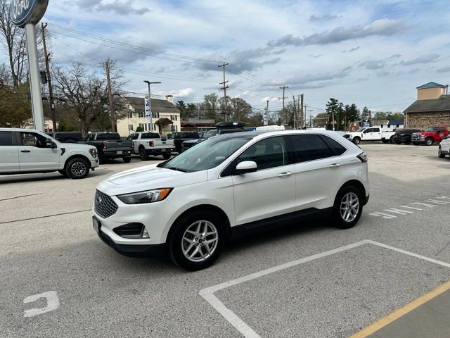 Certified 2023 Ford Edge SEL w/ Convenience Package image 4