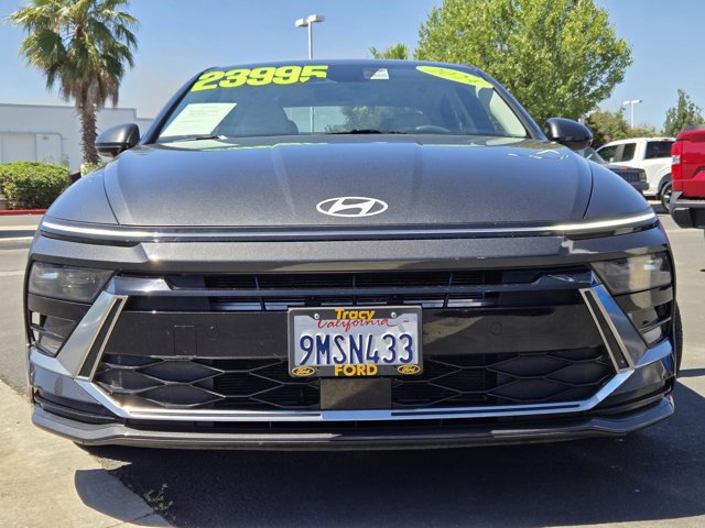 Used 2024 Hyundai Sonata SEL FWD image 2