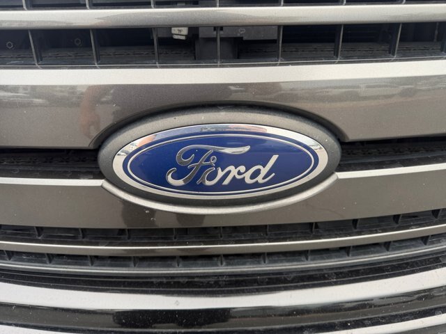 Certified 2018 Ford F150 XLT w/ Equipment Group 302A Luxury AWD/4WD image 20