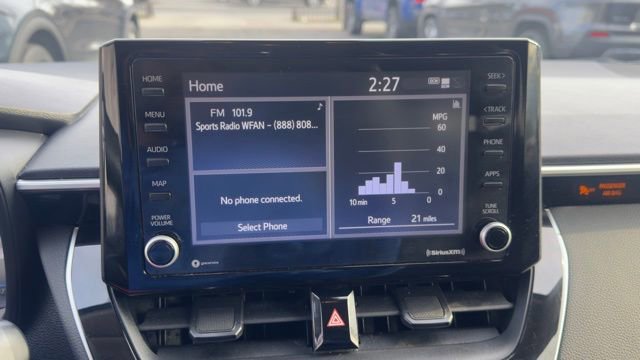 Used 2022 Toyota Corolla LE image 14