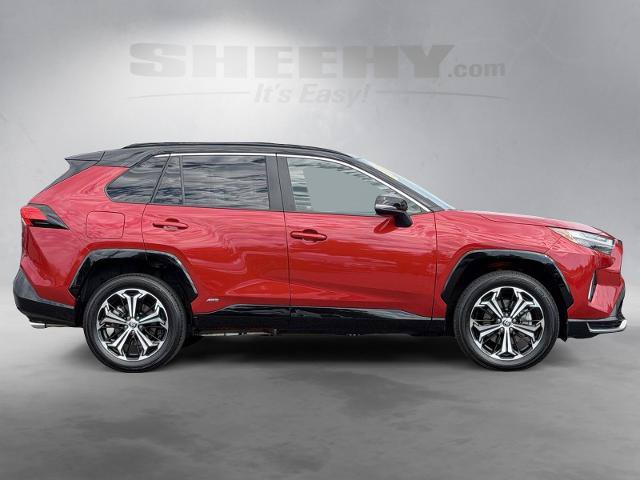 Used 2025 Toyota RAV4 XSE w/ Weather Package AWD/4WD image 9