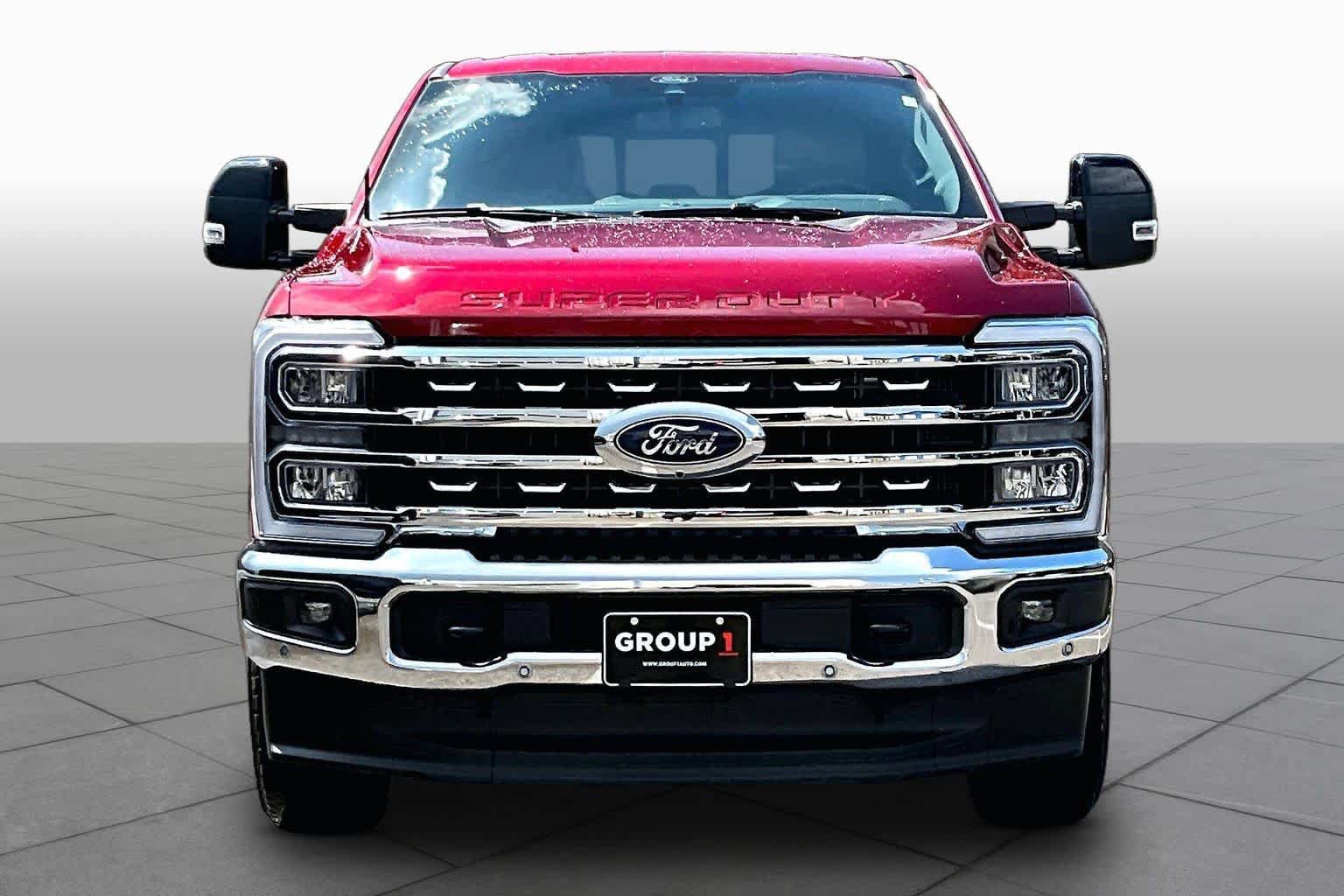 Certified 2025 Ford F350 Lariat w/ Lariat Ultimate Package AWD/4WD image 4