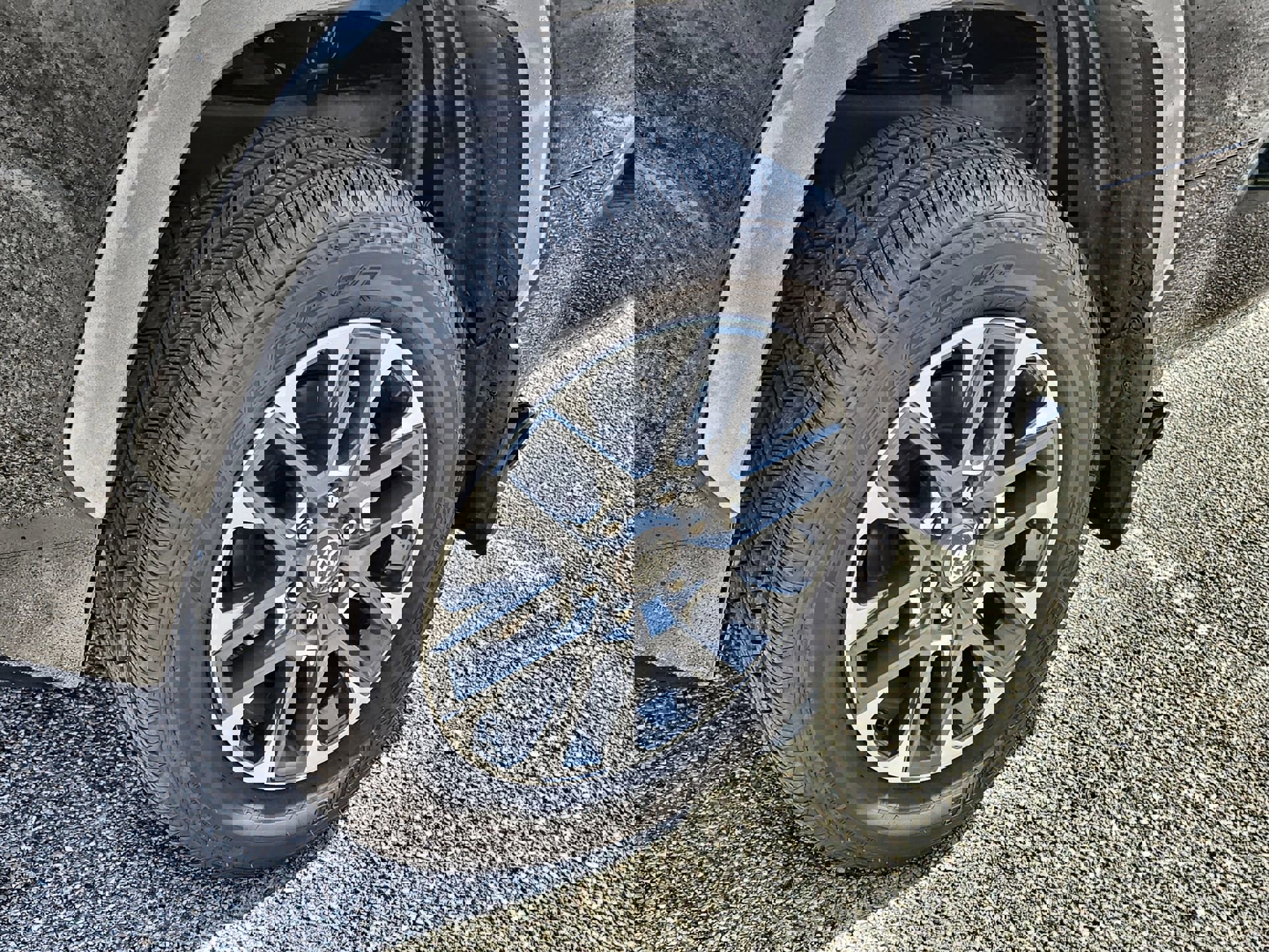 Used 2025 Toyota Tundra Limited image 11