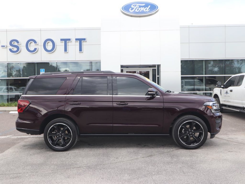 Certified 2024 Ford Expedition Limited RWD image 18