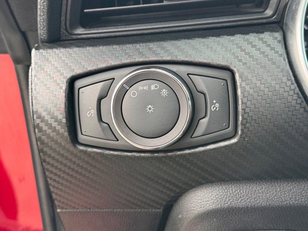 Certified 2019 Ford Mustang Coupe RWD image 24