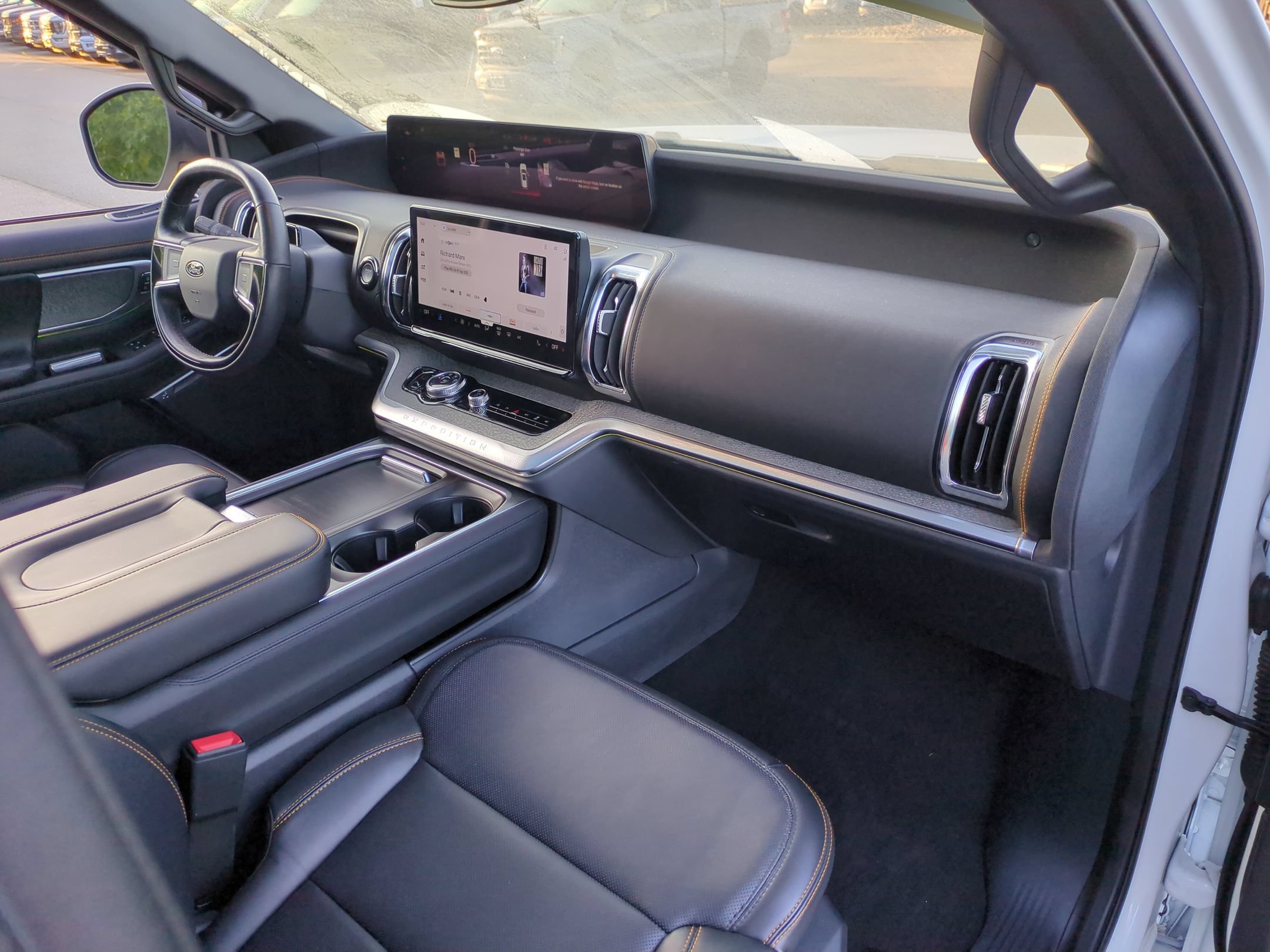 Certified 2025 Ford Expedition Tremor AWD/4WD image 39