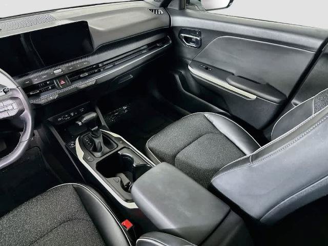 Used 2025 Kia K4 GT-Line FWD image 11