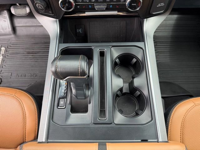 Certified 2022 Ford F150 Platinum w/ Equipment Group 701A High image 19