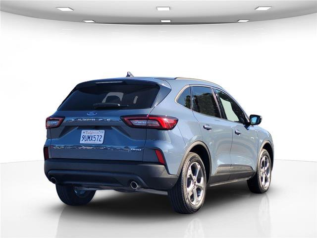 Certified 2025 Ford Escape ST-Line Select AWD/4WD image 6