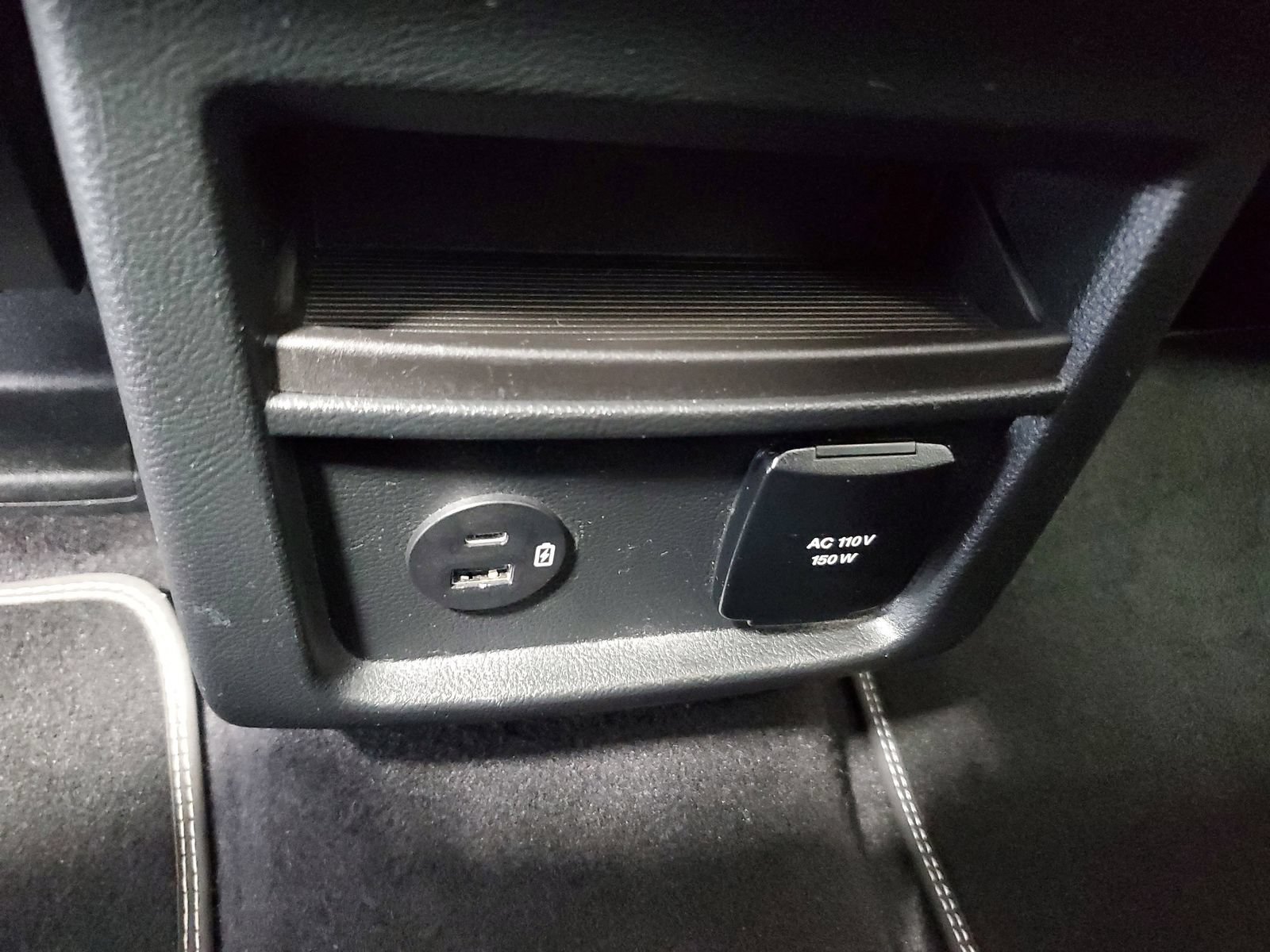 Certified 2022 Ford Edge ST w/ Equipment Group 401A AWD/4WD image 11
