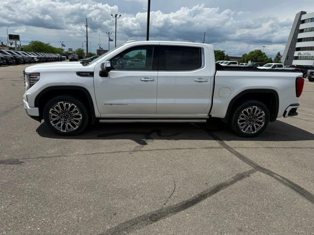Used 2023 GMC Sierra 1500 Denali Ultimate AWD/4WD image 7