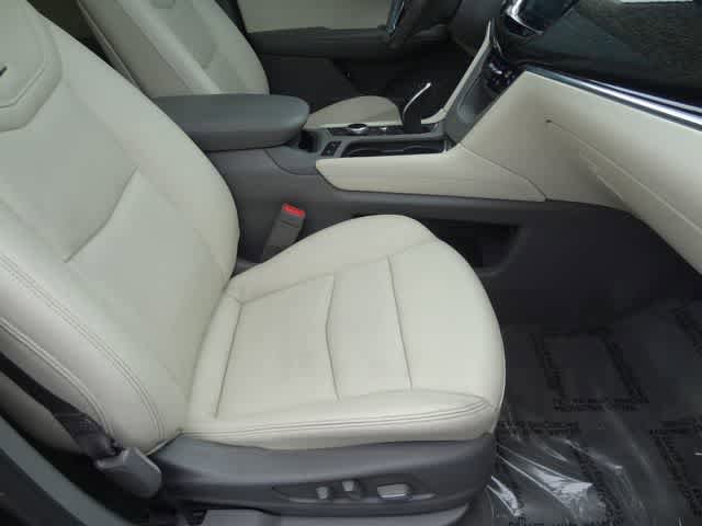 Used 2020 Cadillac XT6 Premium Luxury FWD image 18