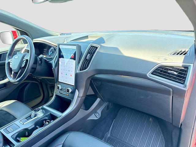 Certified 2024 Ford Edge ST-Line AWD/4WD image 38