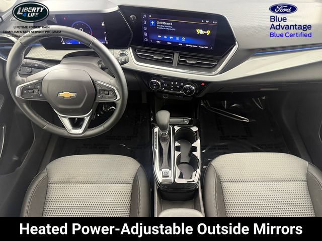 Used 2024 Chevrolet Trax LT w/ Driver Confidence Package FWD image 19
