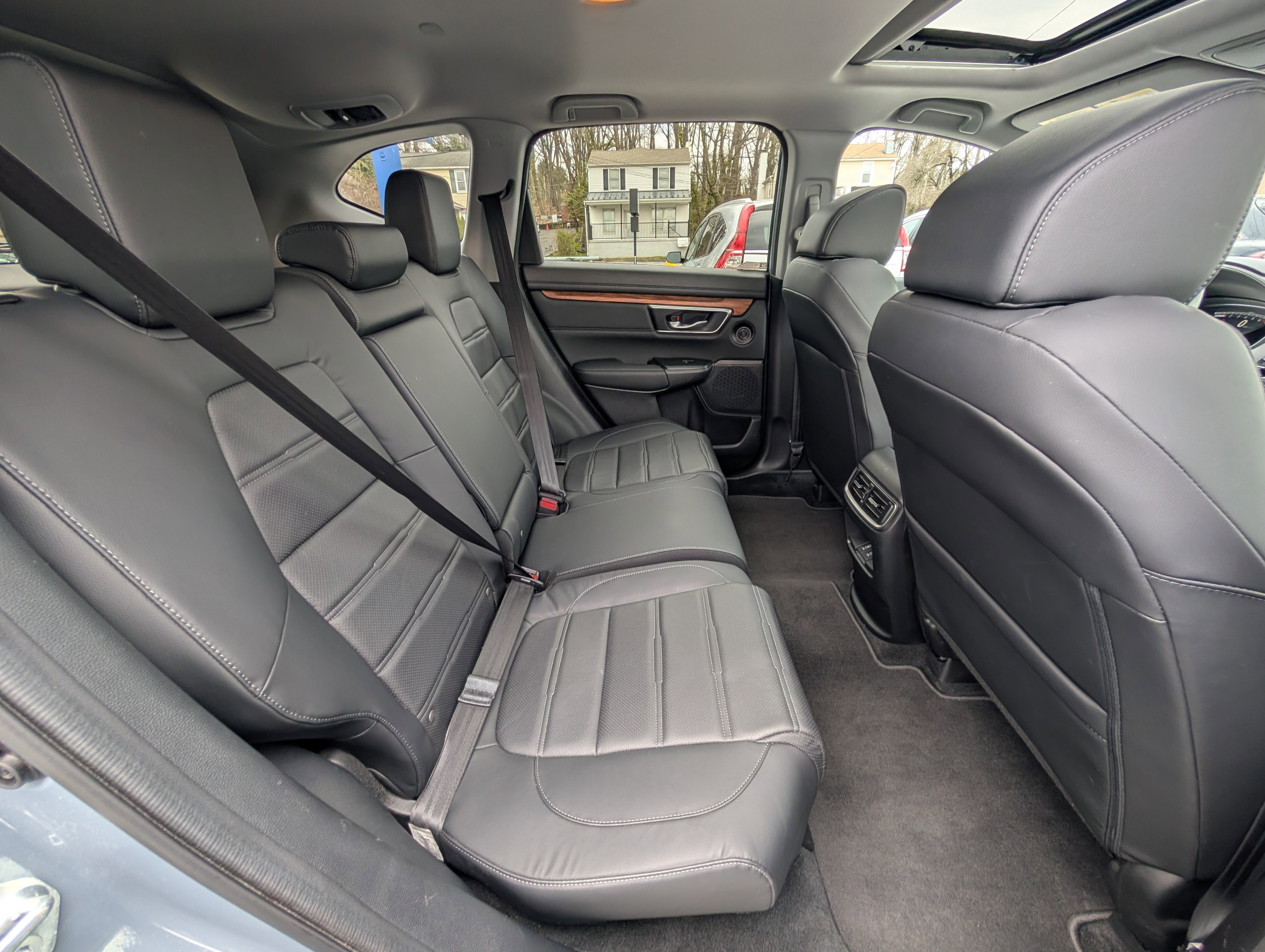 Used 2021 Honda CR-V Touring image 13