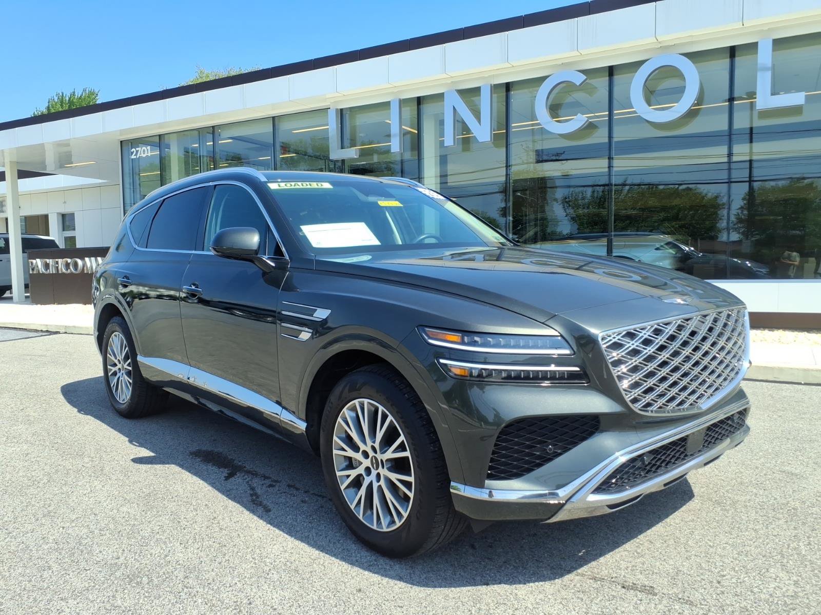 Used 2025 Genesis GV80 2.5T Standard AWD/4WD image 2