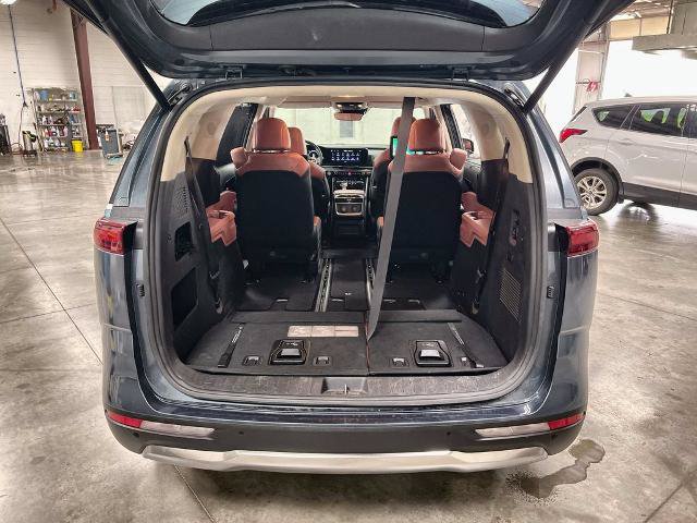 Used 2023 Kia Carnival SX FWD image 25
