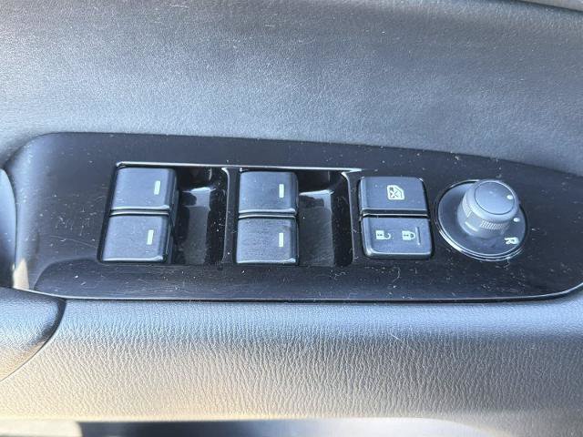Used 2025 MAZDA CX-5 AWD 2.5 S w/ Preferred Package image 17