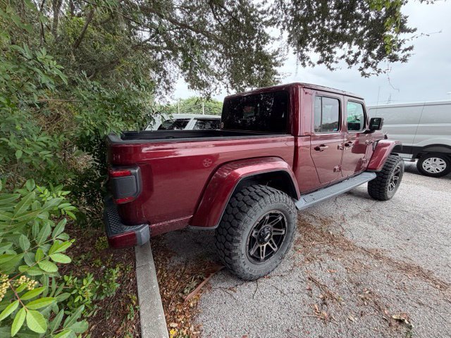 Used 2021 Jeep Gladiator Overland AWD/4WD image 9