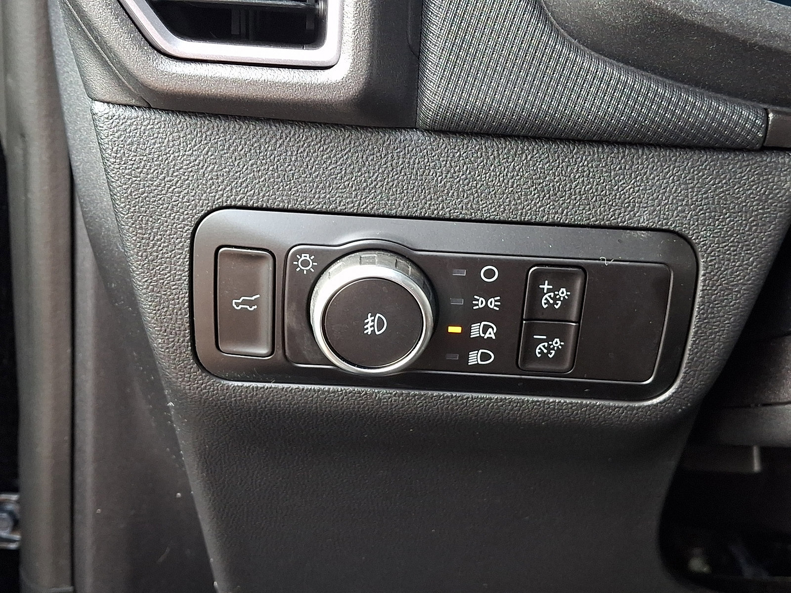 Certified 2025 Ford Bronco Sport Outer Banks w/ Outer Banks Tech Package+ AWD/4WD image 27