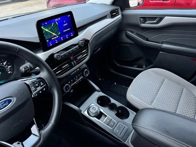 Certified 2022 Ford Escape SE w/ SE Sport Appearance Package AWD/4WD image 21