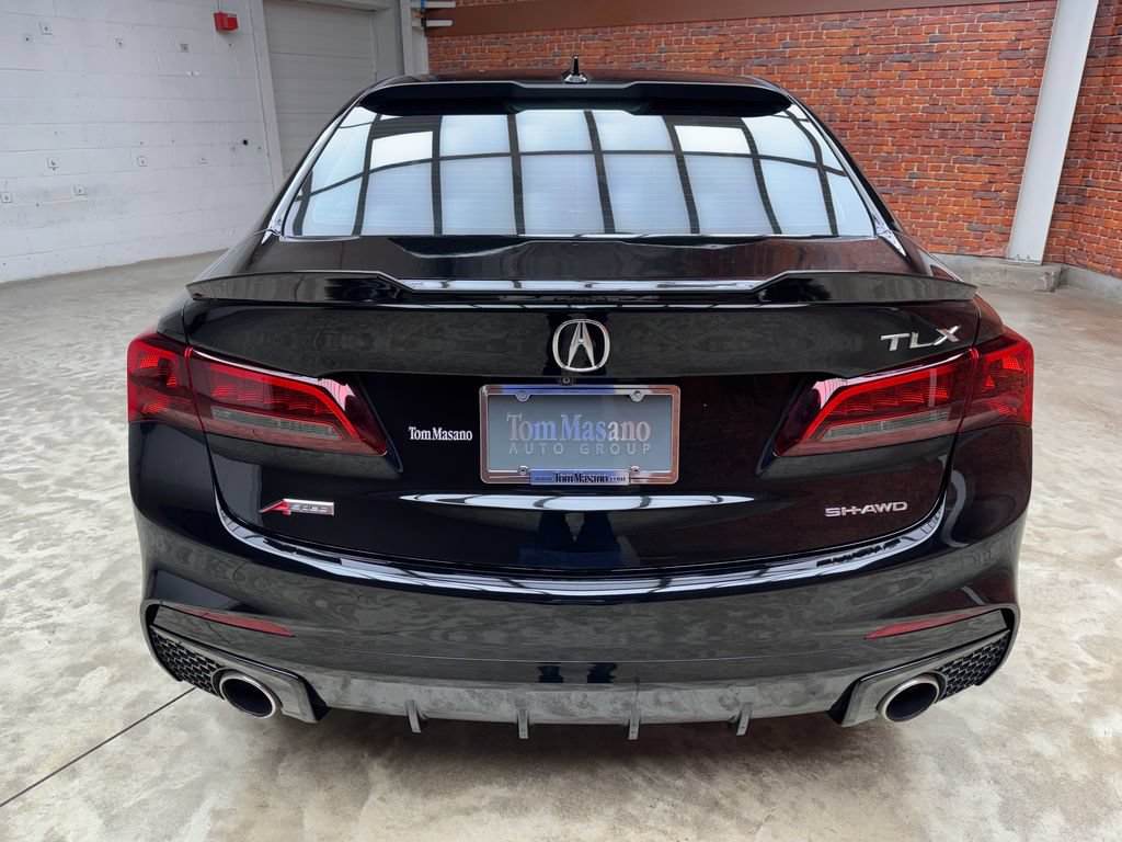 Used 2019 Acura TLX V6 w/ Technology & A-SPEC Pkg AWD/4WD image 4
