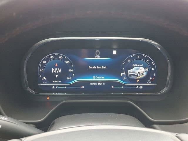 Used 2023 Chevrolet Suburban RST w/ Sport Performance Package image 22