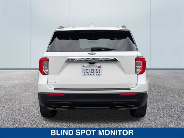 Certified 2022 Ford Explorer XLT RWD image 4