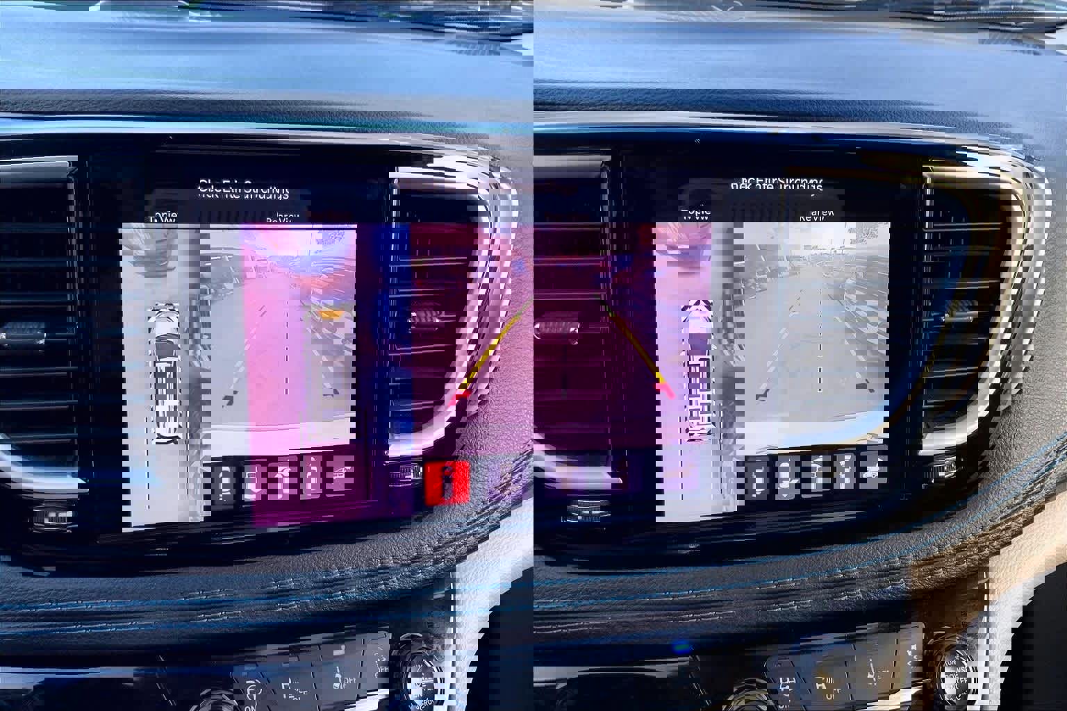 Used 2021 Chrysler Pacifica Touring-L image 26