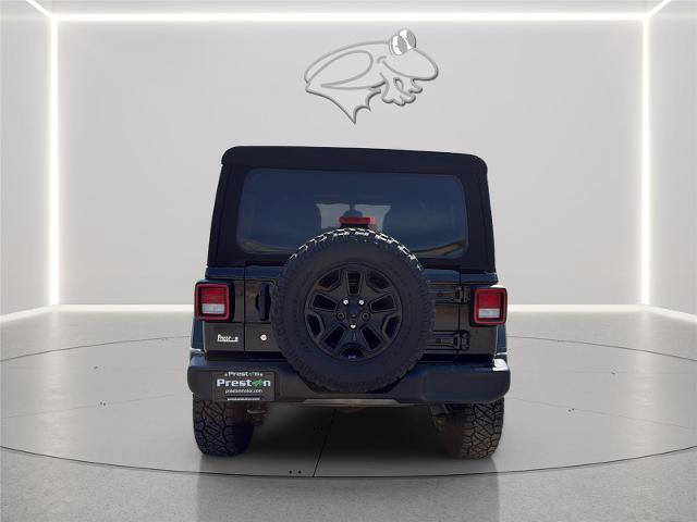 Used 2018 Jeep Wrangler Unlimited Sport S AWD/4WD image 4