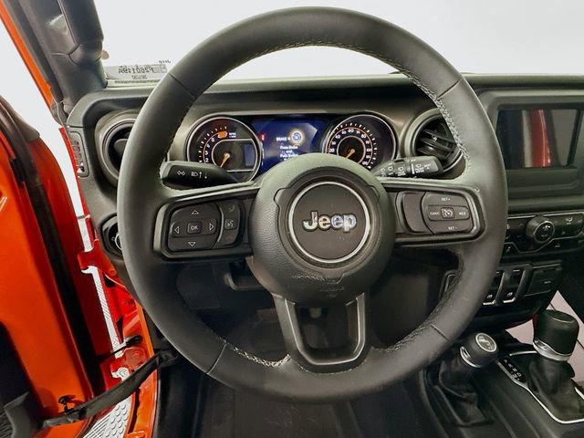 Used 2023 Jeep Wrangler Sport AWD/4WD image 17