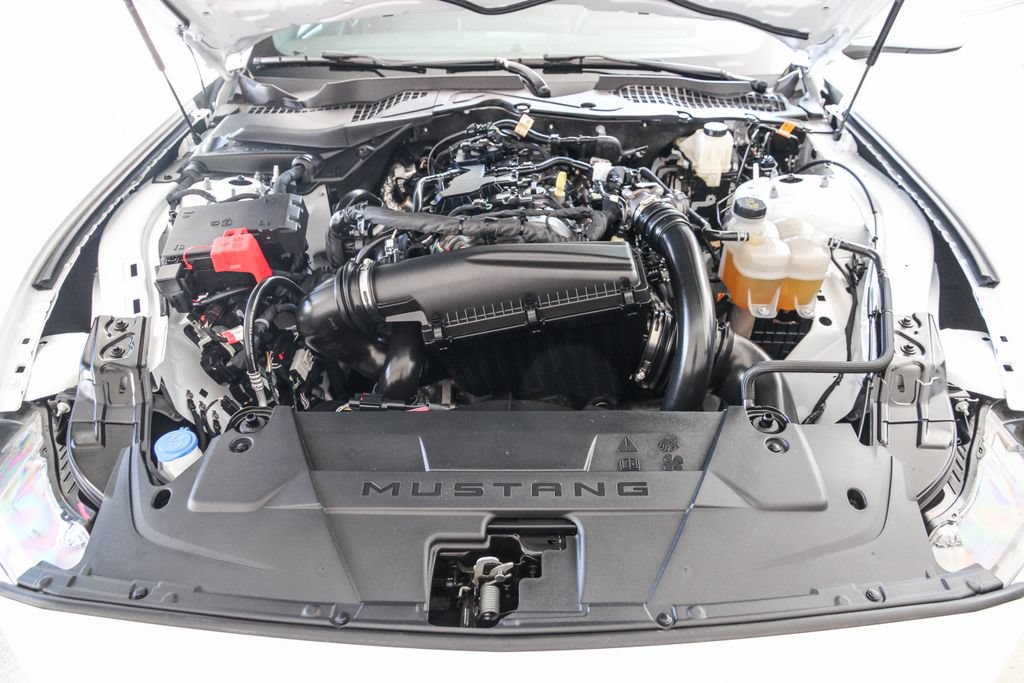 Certified 2026 Ford Mustang Coupe RWD image 27
