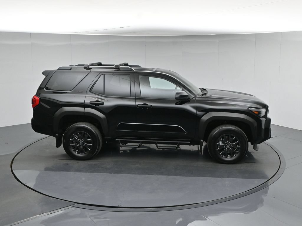 Used 2025 Toyota 4Runner SR5 AWD/4WD image 57