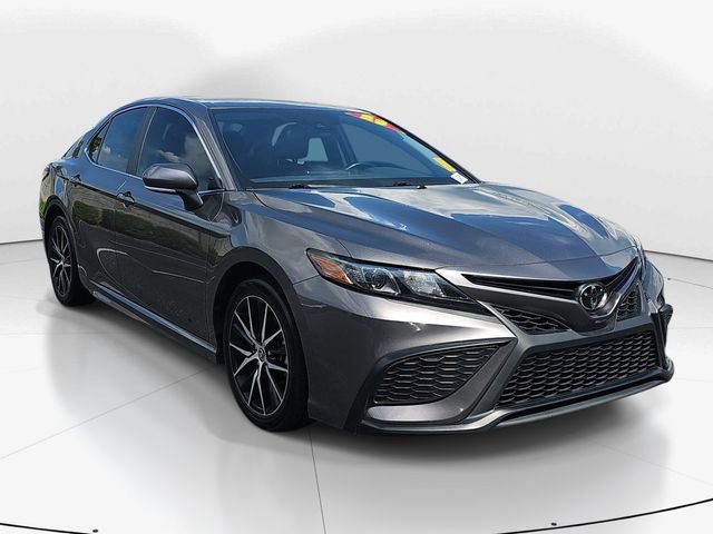 Used 2023 Toyota Camry SE