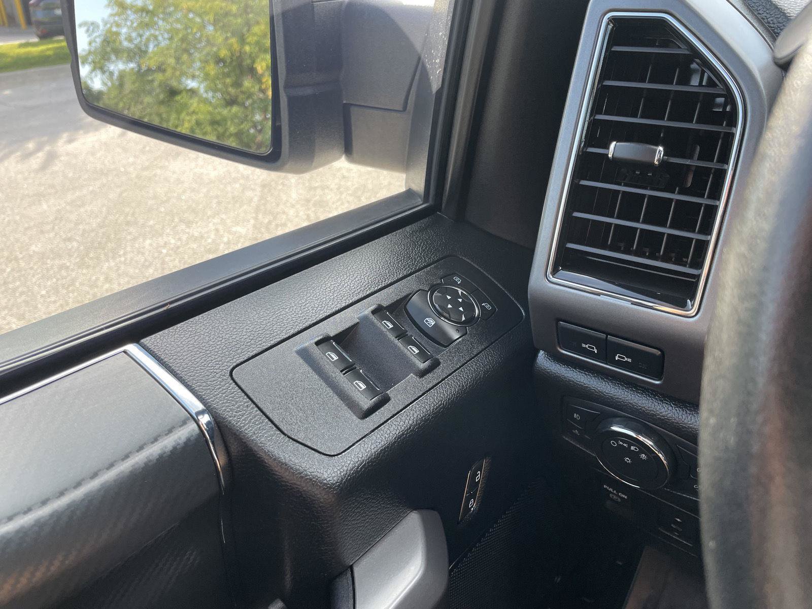Certified 2019 Ford F150 XLT w/ Equipment Group 302A Luxury AWD/4WD image 32
