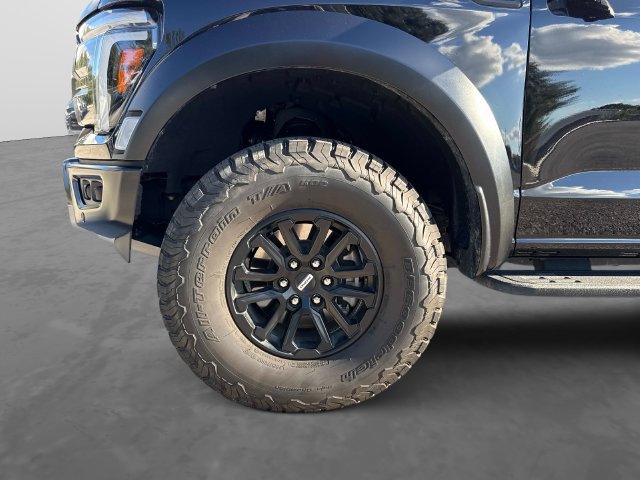 Certified 2024 Ford F150 Raptor AWD/4WD image 11