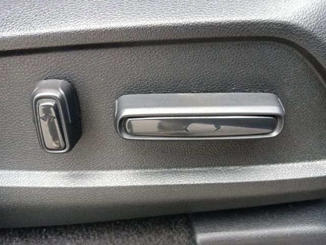 Used 2023 Honda Pilot Elite image 36