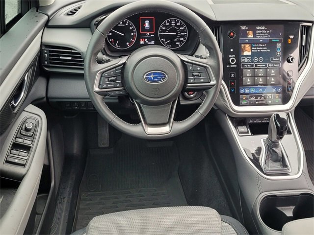 Used 2025 Subaru Outback Premium image 11
