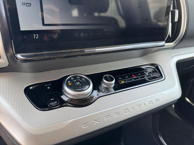 Certified 2025 Ford Expedition Active image 27