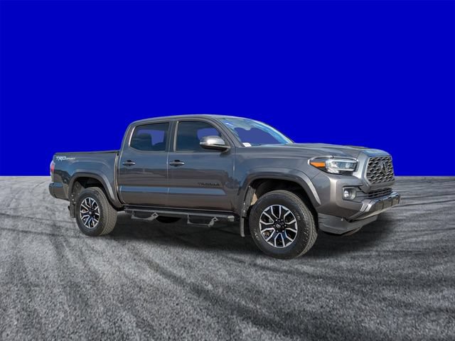 Used 2021 Toyota Tacoma TRD Sport w/ Technology Package RWD image 2
