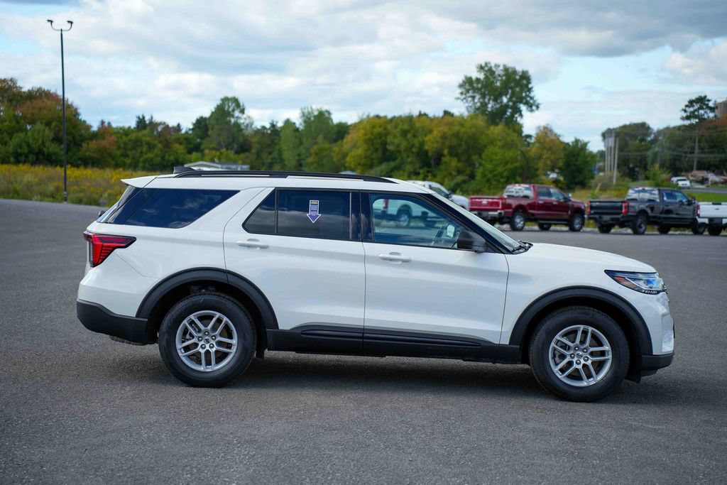 Certified 2026 Ford Explorer Active AWD/4WD image 4