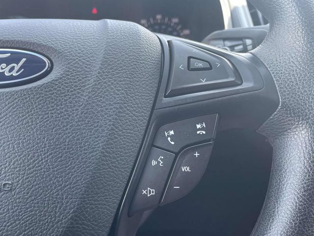 Certified 2018 Ford Edge SE w/ Cargo Accessory Package FWD image 16