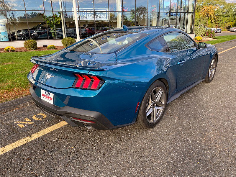 Certified 2026 Ford Mustang Premium RWD image 7