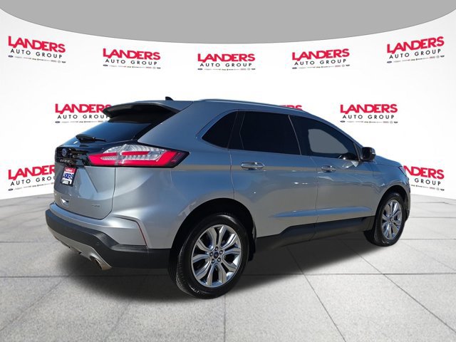 Certified 2022 Ford Edge Titanium w/ Equipment Group 301A AWD/4WD image 3