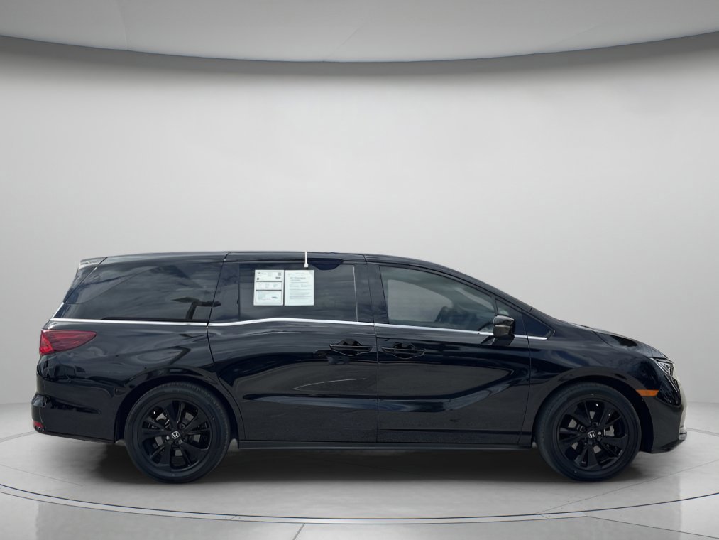Used 2024 Honda Odyssey Sport image 7