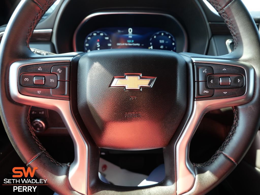 Used 2024 Chevrolet Suburban LT image 22