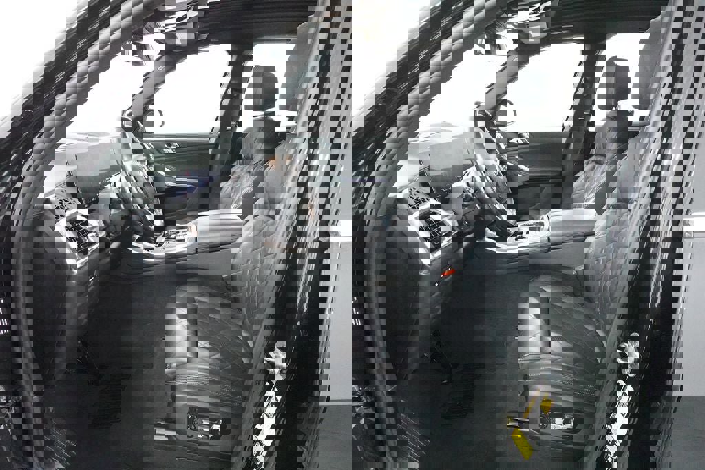 Used 2024 BMW X5 xDrive40i image 23