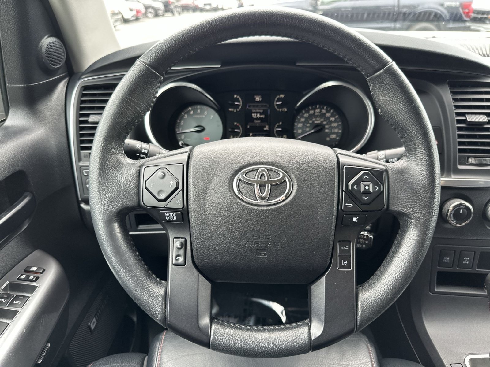 Used 2022 Toyota Sequoia TRD Pro AWD/4WD image 17